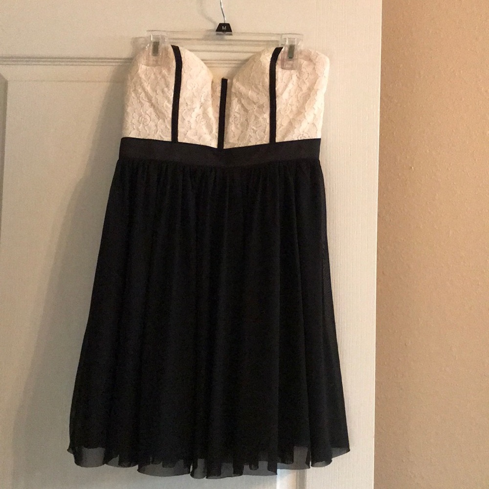 White & Black Strapless Dress